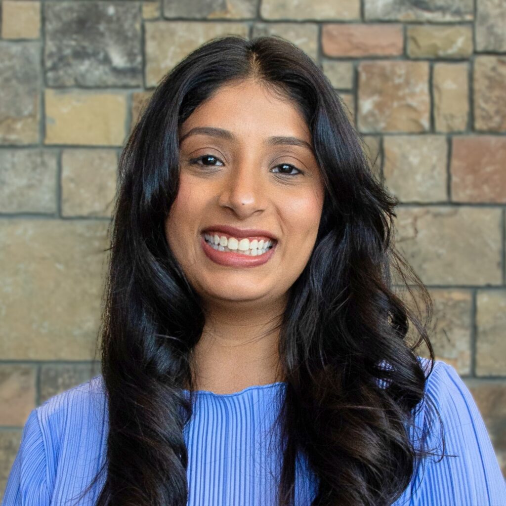 Arisha Ali Headshot